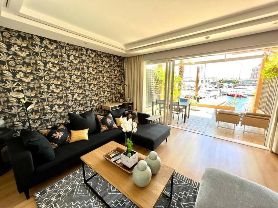 Parama 003 Secure, Luxurious Waterfront Apartment Кейптаун Екстер'єр фото